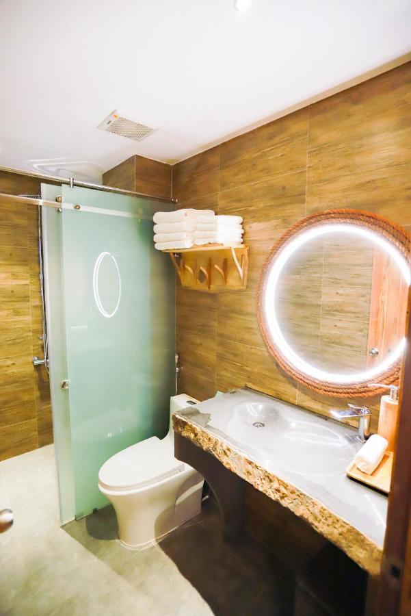 Rustic Hotel Quy Nhon Powered By Aston 외부 사진