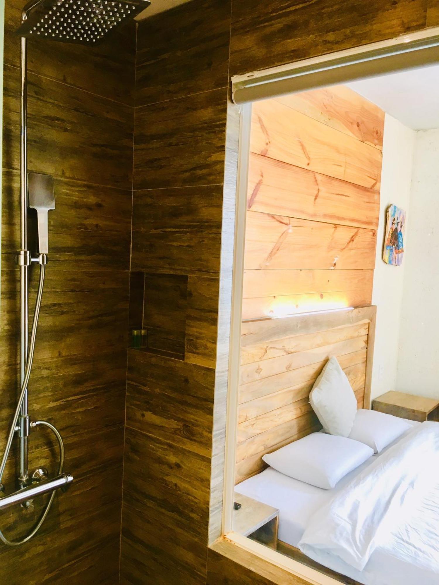 Rustic Hotel Quy Nhon Powered By Aston 외부 사진